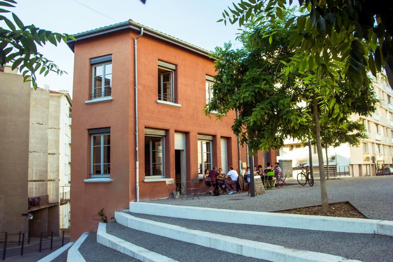 La Maison Rouge - Backpacker Hostel Vila Velha Exterior foto